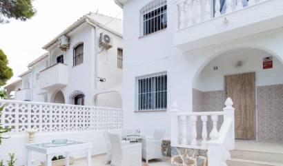 Adosado - Venta - Orihuela Costa - MOV-39054