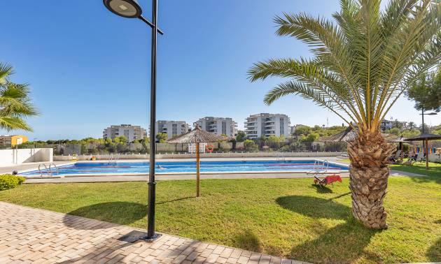 Apartment - Revente - Orihuela Costa - Villamartín