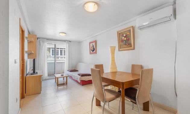 Apartment - Revente - Torrevieja - Centro