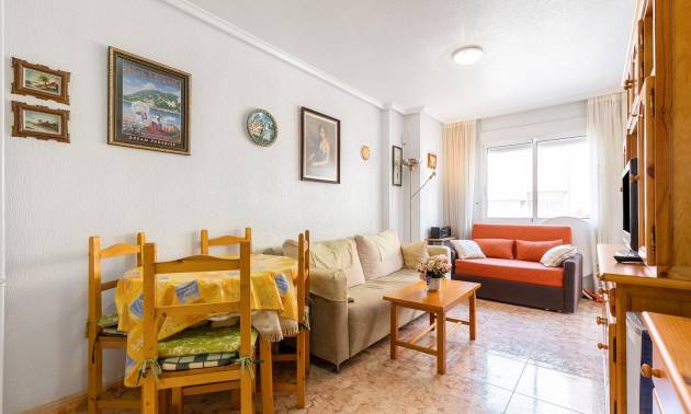 Apartment - Revente - Torrevieja - Estacion de autobuses