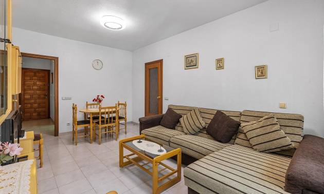Apartment - Revente - Torrevieja - Estacion de autobuses