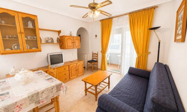 Apartment - Revente - Torrevieja - Estacion de autobuses