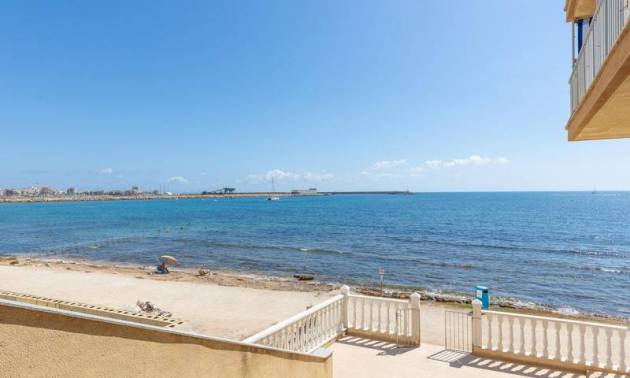 Apartment - Revente - Torrevieja - Playa de los Naufragos