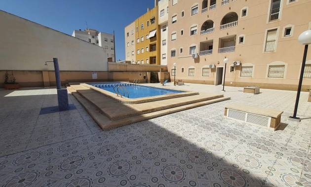 Apartment - Revente - Torrevieja - Torrevieja