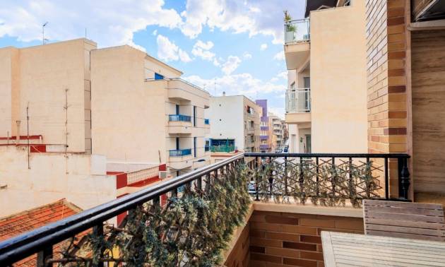 Apartment - Revente - Torrevieja - Torrevieja