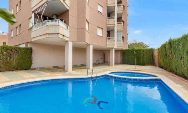 Apartment - Revente - Torrevieja - Torrevieja