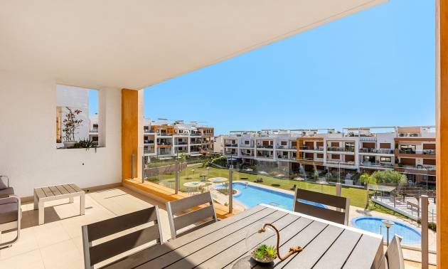 Apartment - Sale - Orihuela Costa - Villamartín