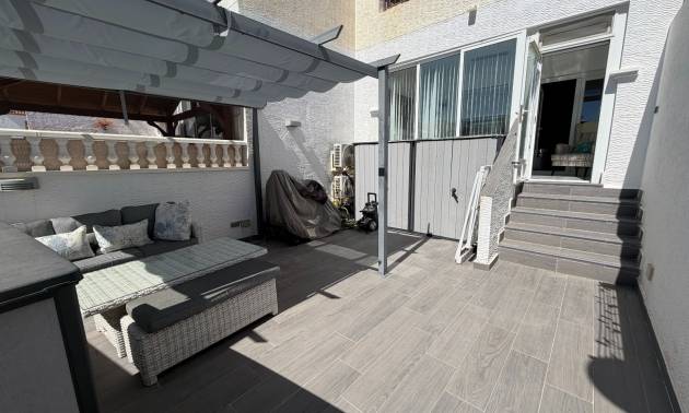 Apartment - Sale - Orihuela - Entre Naranjos Vistabella Golf