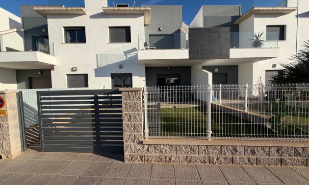 Apartment - Sale - Pilar de la Horadada - Pilar de la Horadada