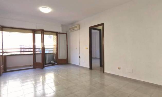 Apartment - Sale - Torrevieja - Estacion de autobuses