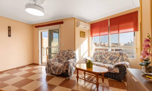 Apartment - Sale - Torrevieja - La Mata