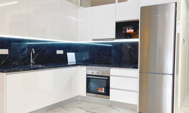 Apartment - Sale - Torrevieja - Playa del Cura