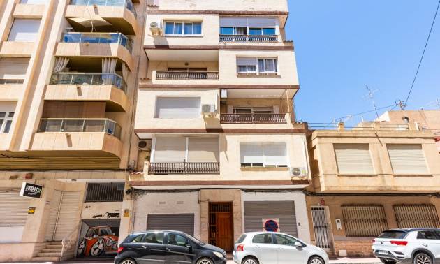 Apartment - Sale - Torrevieja - Puerto Deportivo