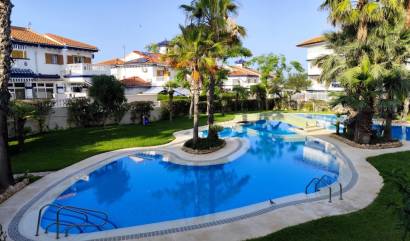 Apartment - Sale - Torrevieja - SR-49272