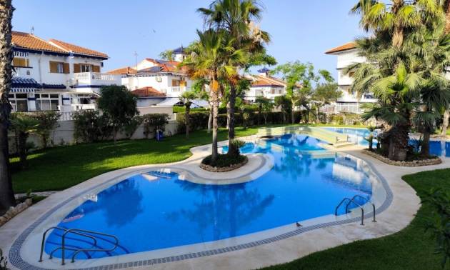 Apartment - Sale - Torrevieja - Torrevieja
