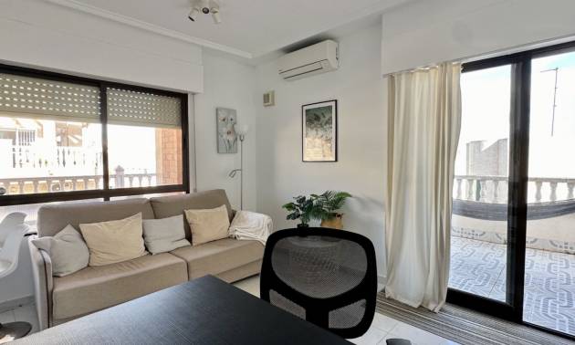 Apartment - Sale - Torrevieja - Torrevieja