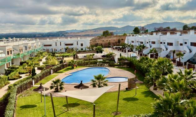 Apartment - Venta - Orihuela - Vistabella Golf