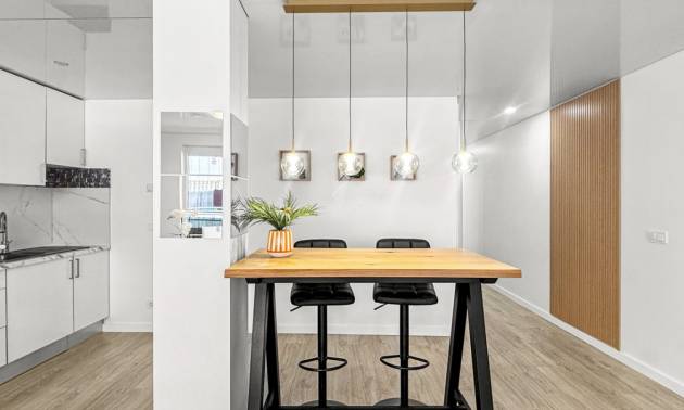 Apartment - Venta - Torrevieja - El Acequión