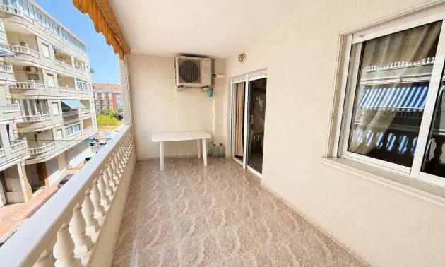 Apartment - Venta - Torrevieja - Playa del cura