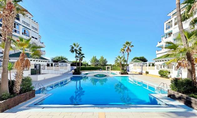 Appartment - Bestaande woningen - Torrevieja - La Mata