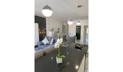 Bestaande woningen - Appartment - Guardamar del Segura