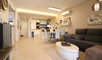 Bestaande woningen - Appartment - Guardamar del Segura