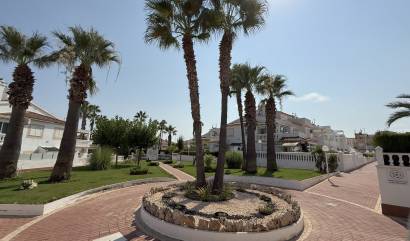 Bestaande woningen - Appartment - Orihuela Costa - La Zenia