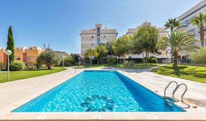 Bestaande woningen - Appartment - Orihuela Costa - Villamartín