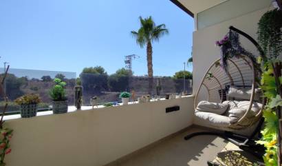 Bestaande woningen - Appartment - Orihuela Costa