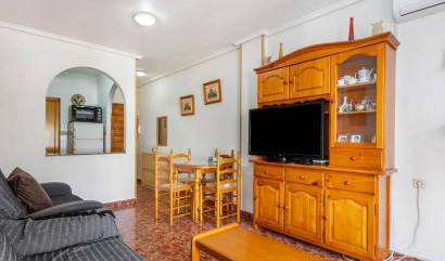 Bestaande woningen - Appartment - Torrevieja - Calas blanca