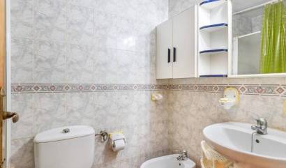 Bestaande woningen - Appartment - Torrevieja - Calas blanca