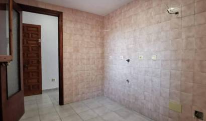 Bestaande woningen - Appartment - Torrevieja - Estacion de autobuses