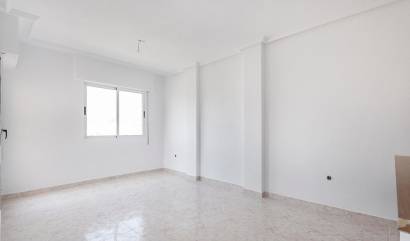 Bestaande woningen - Appartment - Torrevieja - Estacion de autobuses