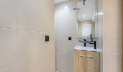 Bestaande woningen - Appartment - Torrevieja - La Mata pueblo