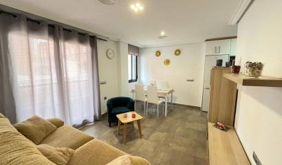 Bestaande woningen - Appartment - Torrevieja - La Mata pueblo