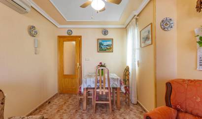 Bestaande woningen - Appartment - Torrevieja - La Mata pueblo
