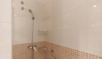 Bestaande woningen - Appartment - Torrevieja - Nueva Torrevieja