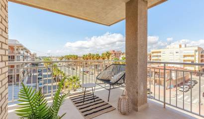 Bestaande woningen - Appartment - Torrevieja - Playa de los Naufragos