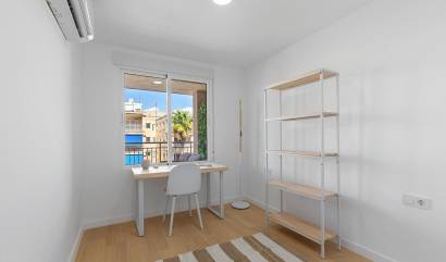 Bestaande woningen - Appartment - Torrevieja - Playa de los Naufragos