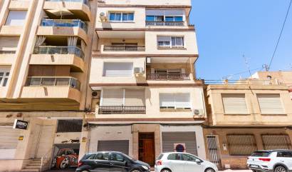 Bestaande woningen - Appartment - Torrevieja - Puerto Deportivo