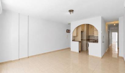 Bestaande woningen - Appartment - Torrevieja - Puerto Deportivo