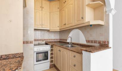 Bestaande woningen - Appartment - Torrevieja - Puerto Deportivo