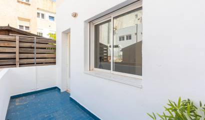 Bestaande woningen - Appartment - Torrevieja - Puerto Deportivo