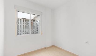 Bestaande woningen - Appartment - Torrevieja - Puerto Deportivo