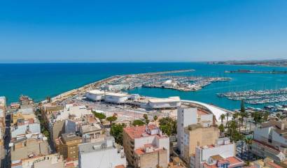 Bestaande woningen - Appartment - Torrevieja - Puerto Deportivo