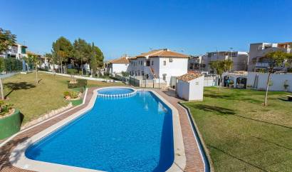 Bestaande woningen - Bungalow - Torrevieja - Lago Jardin