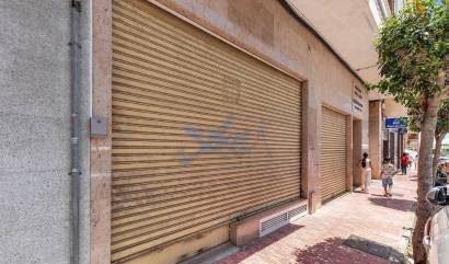 Bestaande woningen - Commercieel - Torrevieja - Centro