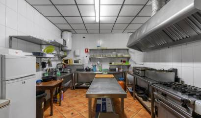 Bestaande woningen - Commercieel - Torrevieja - Estacion de autobuses