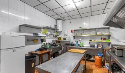 Bestaande woningen - Commercieel - Torrevieja - Estacion de autobuses