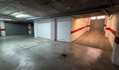 Bestaande woningen - Commercieel - Torrevieja - Estacion de autobuses